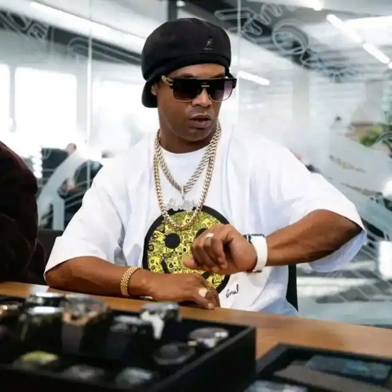 阿瑟斯致敬 阿瑟斯致敬